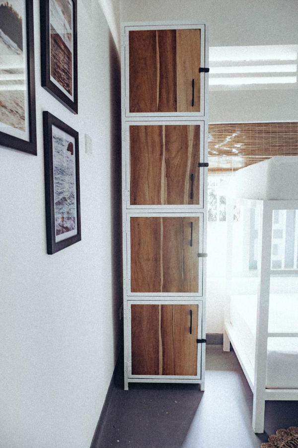 Clics Coliving & Coworking Hotel ดิคเวลลา ภายนอก รูปภาพ